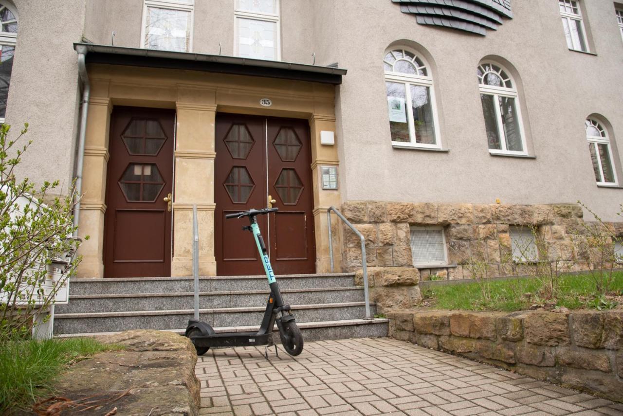 Kassberg Apartment Im Retro-Stil / Netflix & Wifi Chemnitz Eksteriør billede
